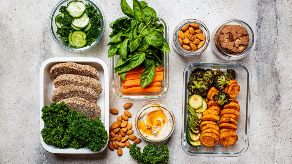 Mahlzeitenvorbereitung und Portionskontrolle 1024x576